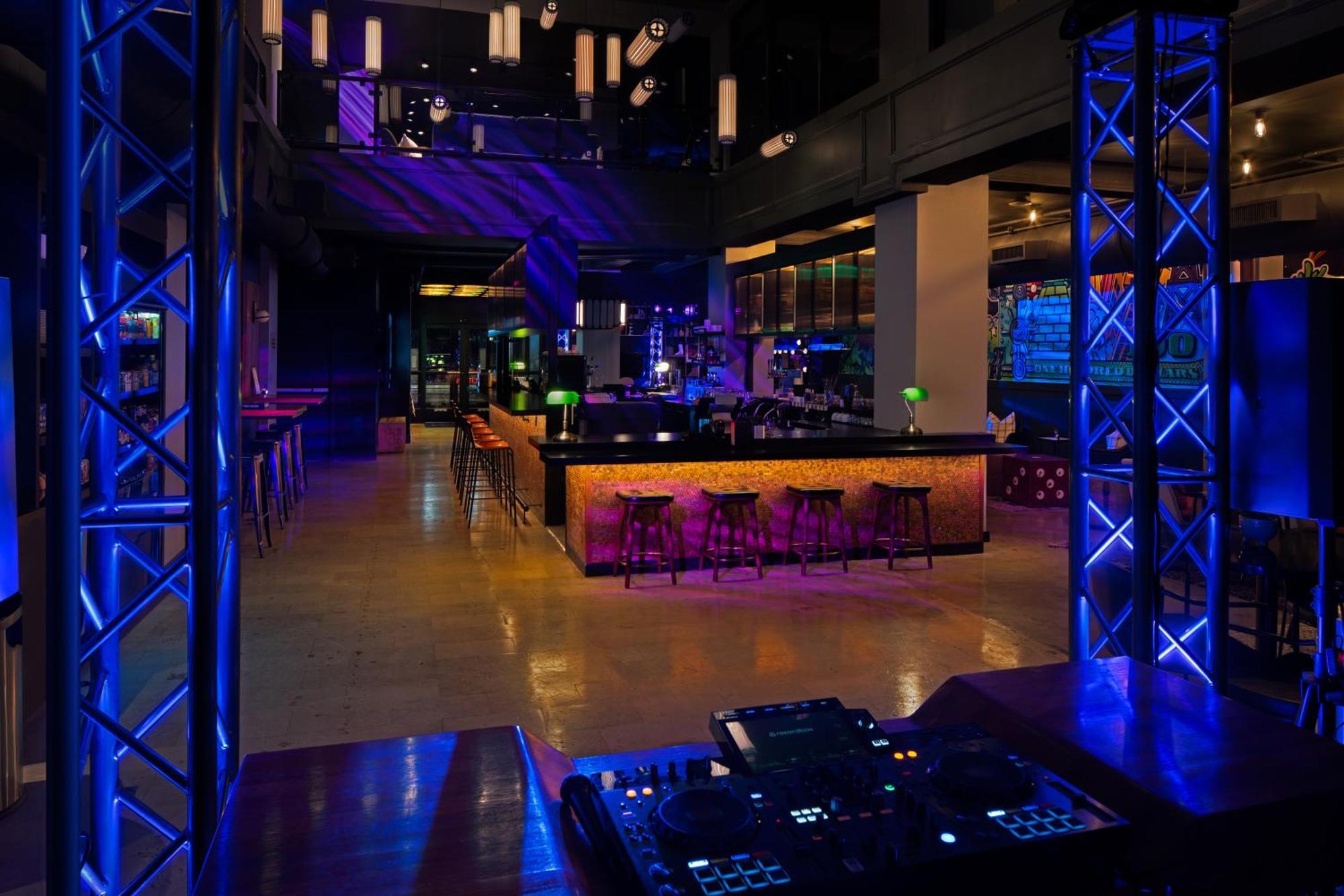 Hotel Moxy Houston Downtown Extérieur photo