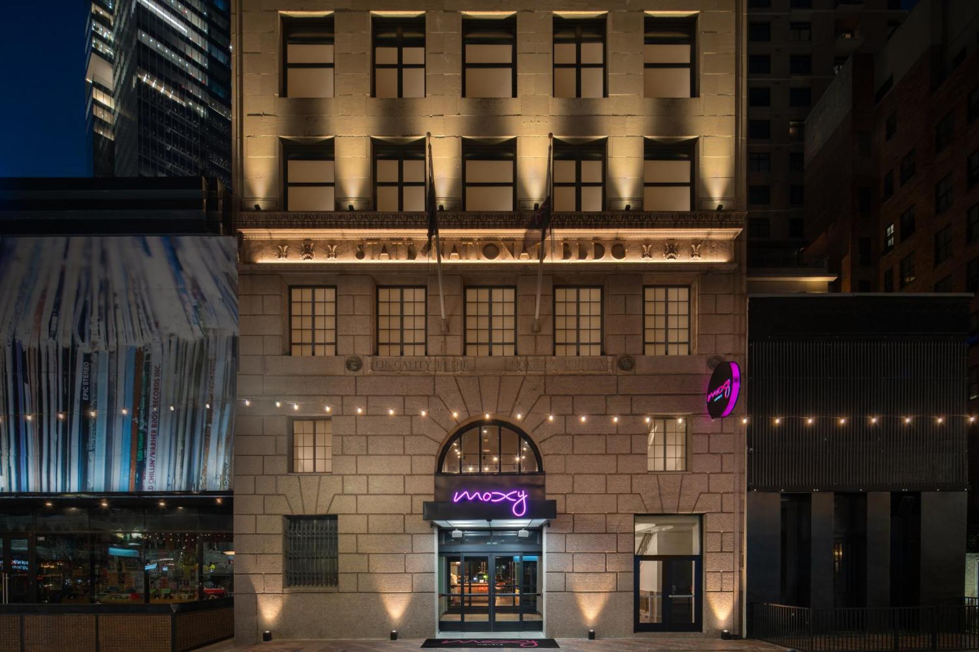 Hotel Moxy Houston Downtown Extérieur photo