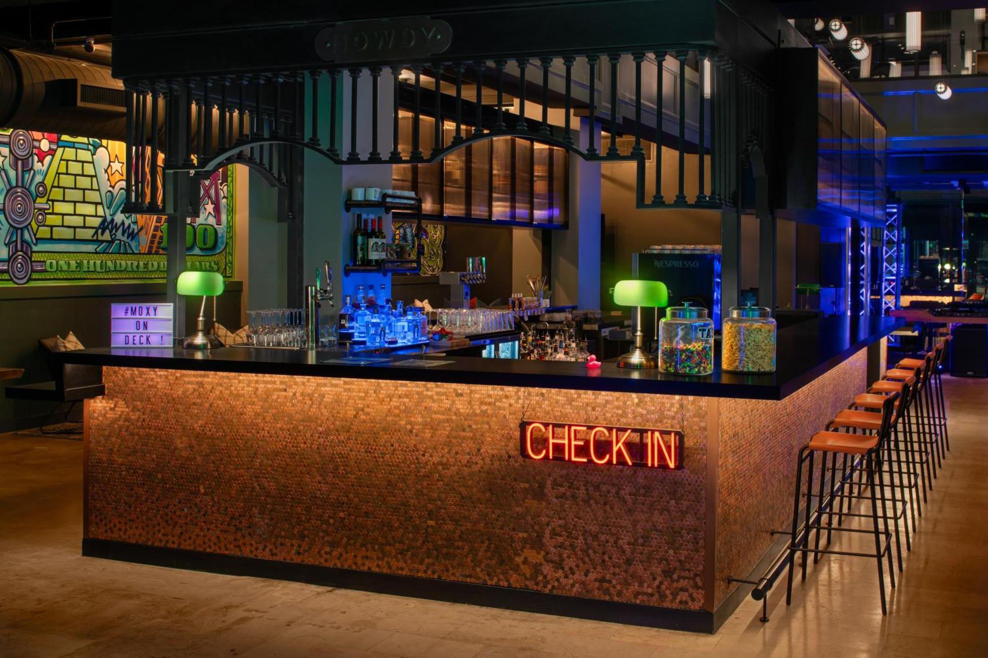 Hotel Moxy Houston Downtown Extérieur photo